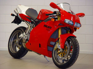 Ducati-748-r-7.jpg