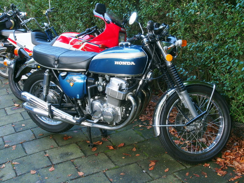 Файл:Blue Honda 750 Four.JPG