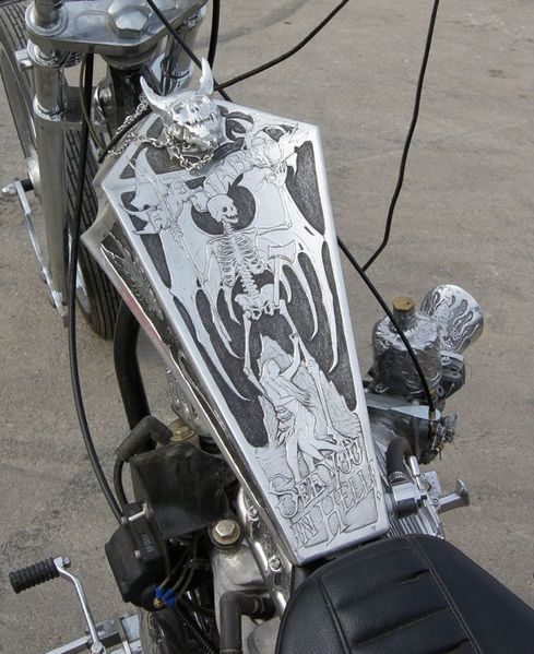 Файл:7933a65cbb7c5035aa656a2b79affcf1--custom-choppers-custom-motorcycles.jpg