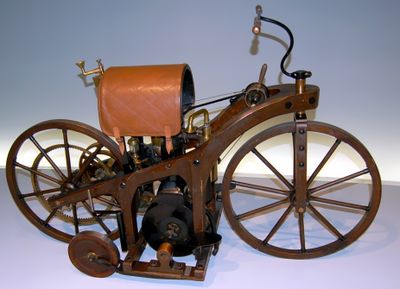 Daimler First Motorcycle.jpg
