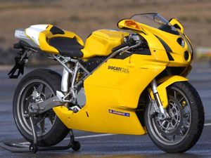 Ducati 749s 03 4.jpg