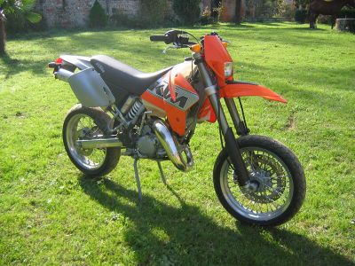 Ktm-exe-125-supermoto-2001-7.jpg