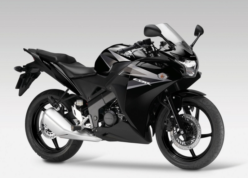 Файл:800px-Cbr-125-r 2012 8.jpg