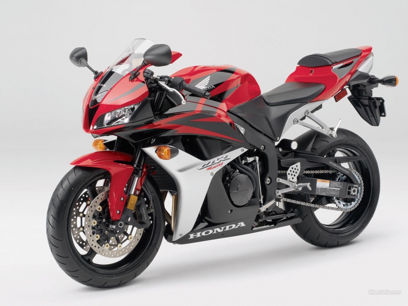Файл:600rr.jpg