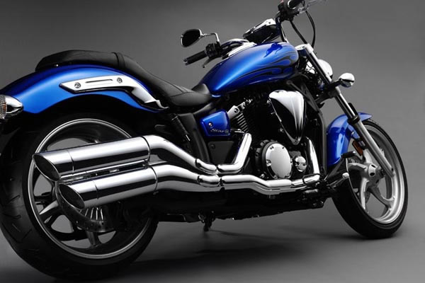 Файл:2011-Yamaha-Stryker-XVS1300CU-Side.jpg