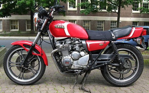 Файл:1982-Yamaha-XJ550-Seca1-e1431507754749.jpg