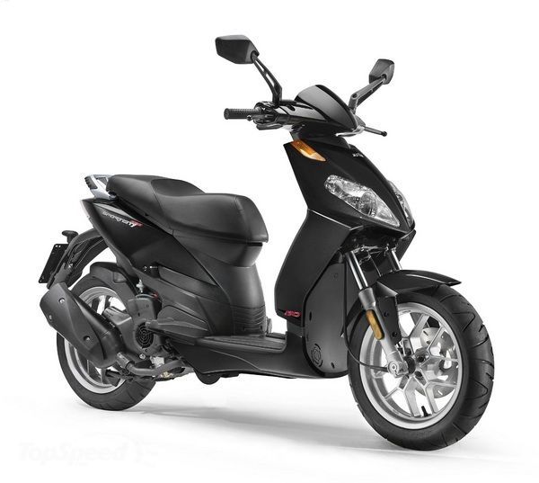 Файл:2012-aprilia-sportcity-on-3 600x0w.jpg