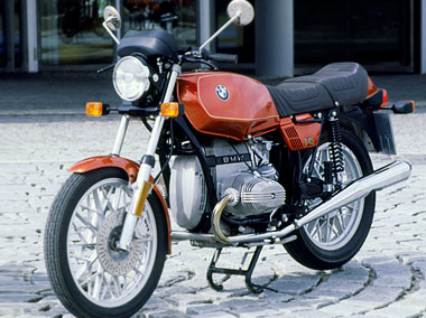 Файл:Bmw-r-45-02.jpg