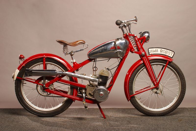 Файл:JAWA 100 Robot.jpg