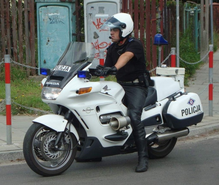 Файл:710px-Motor.jpg