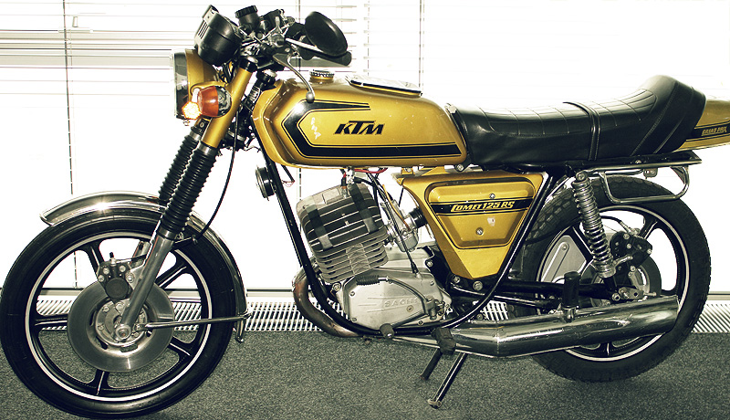 Файл:Ktmcomet 125.jpg