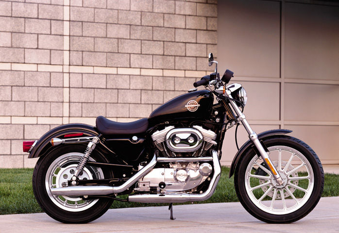Файл:Harleydavidson-xlh-sportster-883-hugger-2000-3.jpg