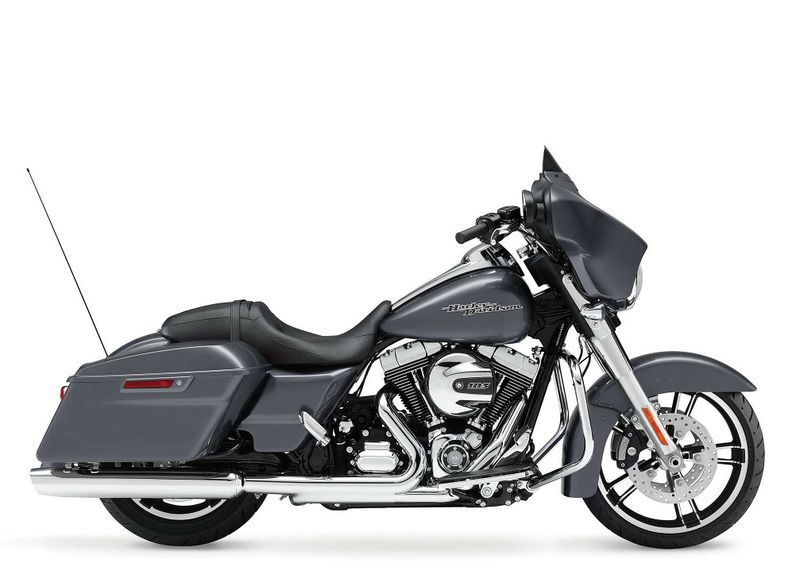 Файл:FLHX-Street-Glide 2015 2.jpg