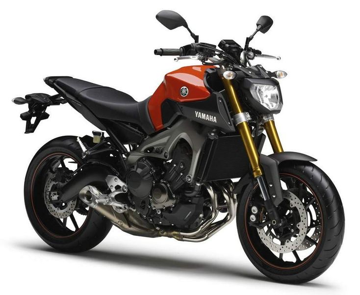 Файл:Yamaha FZ-09 850 Triple 3.jpg