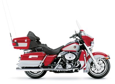 2004-Harley-Davidson-FLHTCUIUltraClassicElectraGlidea.jpg