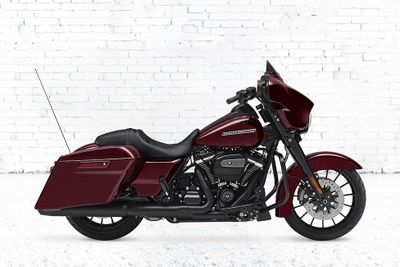 Touring-street-glide-special.jpg