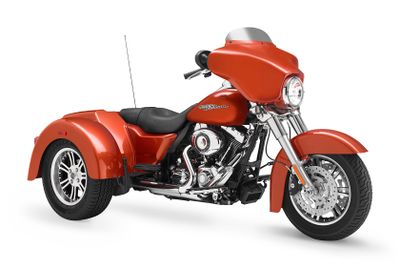 2011-Harley-Davidson-FLHXXXStreetGlideTrikeb.jpg