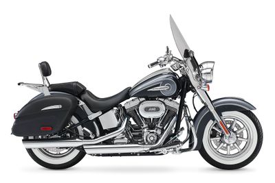 2015-Harley-Davidson-FLSTNSE-CVO-SoftailDeluxe2.jpg