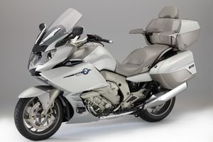 Bmw-k1600-gtl-exclusive-01-750x500.jpg