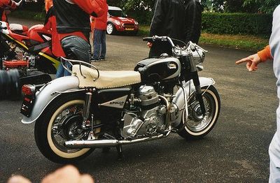 60d49315eaff.jpg