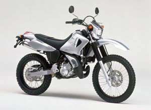 1998 DT230 LANZA.jpg
