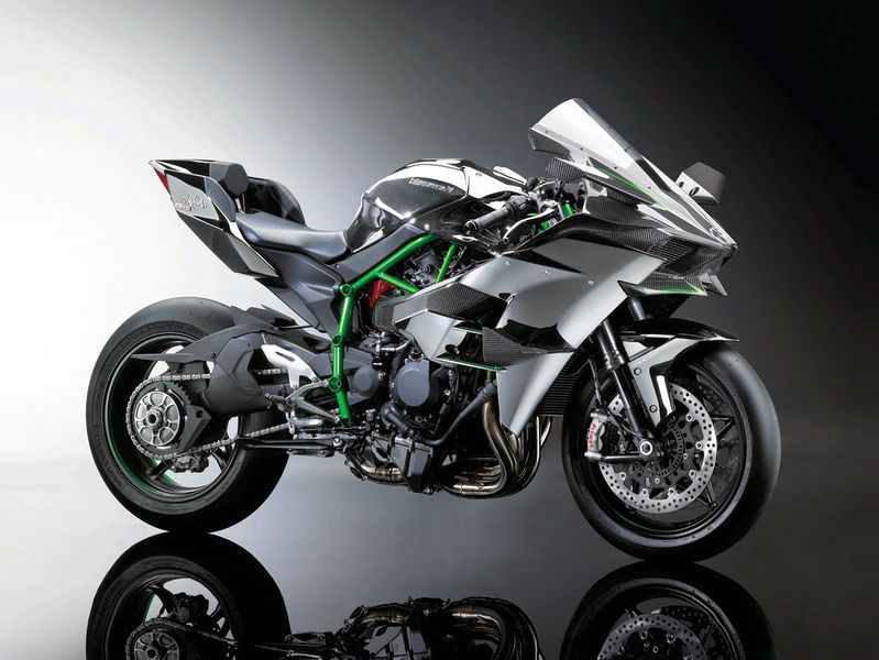 Файл:2015-Kawasaki-Ninja-H2R-01.jpg