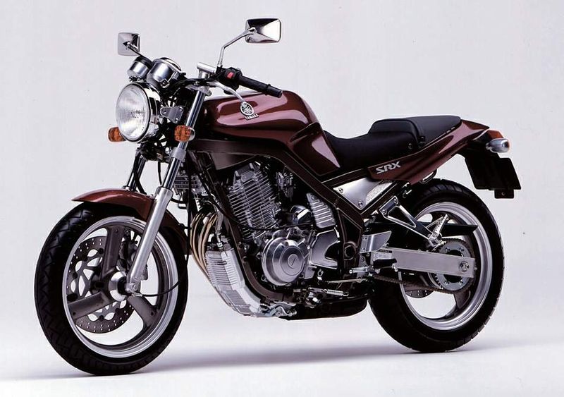 Файл:Yamaha SRX600 90.jpg