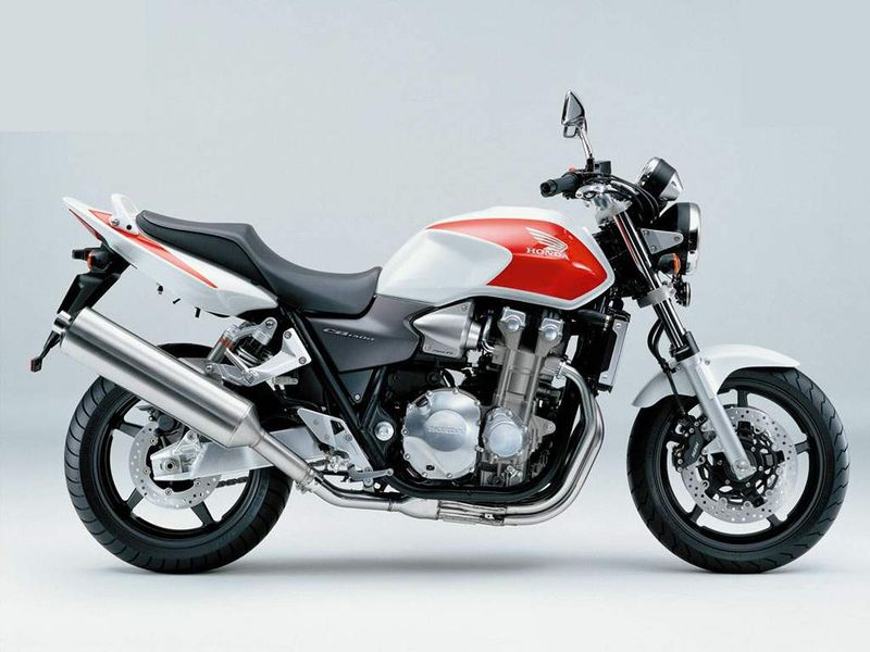 Файл:Honda CB1300 05.jpg