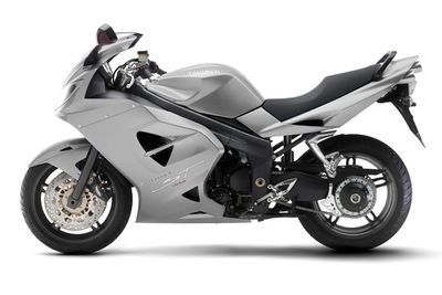 2006-Triumph-SprintSTb.jpg