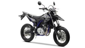 Wr-125-x 2013 2.jpg