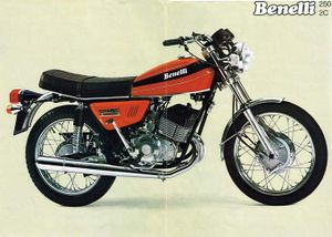 250-2c-phantom 1974 1.jpg