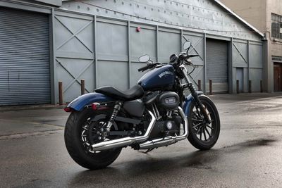 2012-Harley-Davidson-XL883N-Iron883b.jpg