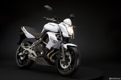 Kawasaki-er-6n1.jpg
