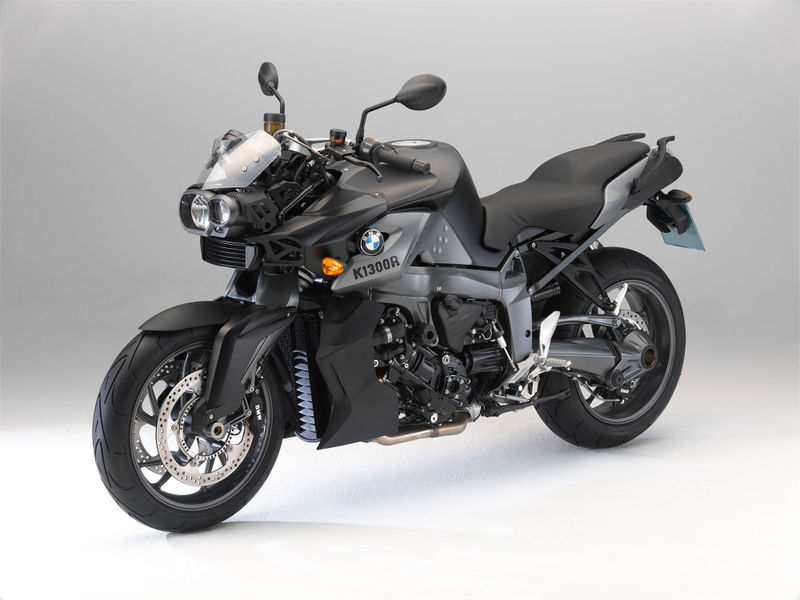 Файл:2012-BMW-K1300R1.jpg