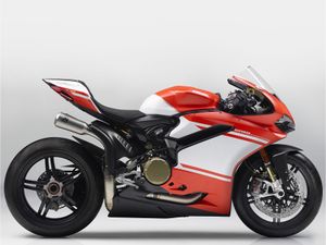 Panigale 1299 superleggera.jpg