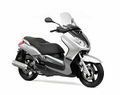 Yamaha-x-max-250.jpg