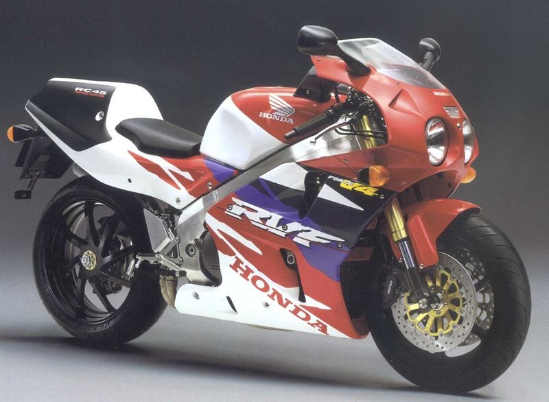 Файл:Rvf750 mod1.jpg