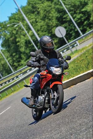 Honda CBF 10.jpeg