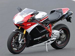 Ducati 1198-s-corse.jpg
