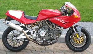 Ducati-900-ss-nuda-7.jpg