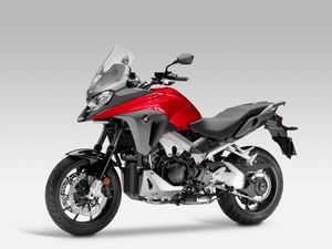 800px-Honda-VFR800X-Crossrunner-005.jpg