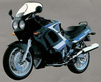 Triumph Daytona 750 91 1.jpg
