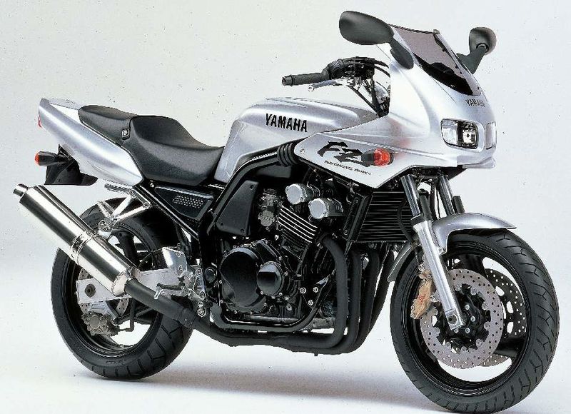Файл:Yamaha FZ400 Fazer 97 1.jpg