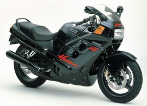 Cbr-750-hurricane 1987 1.jpg