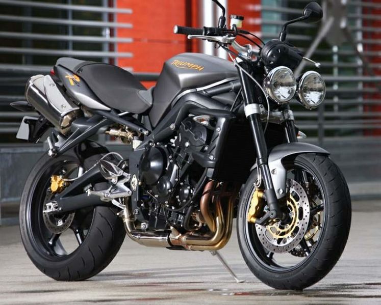 Файл:Triumph StreetTriple 675 09 1.jpg