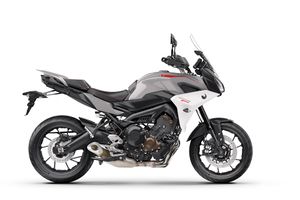 Yamaha-MT-09-Tracer-2018-xl.jpg
