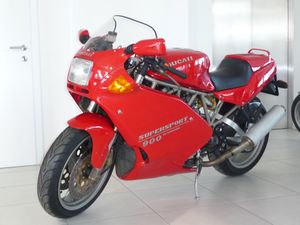 Ducati-900-ss-carenata-4.jpg