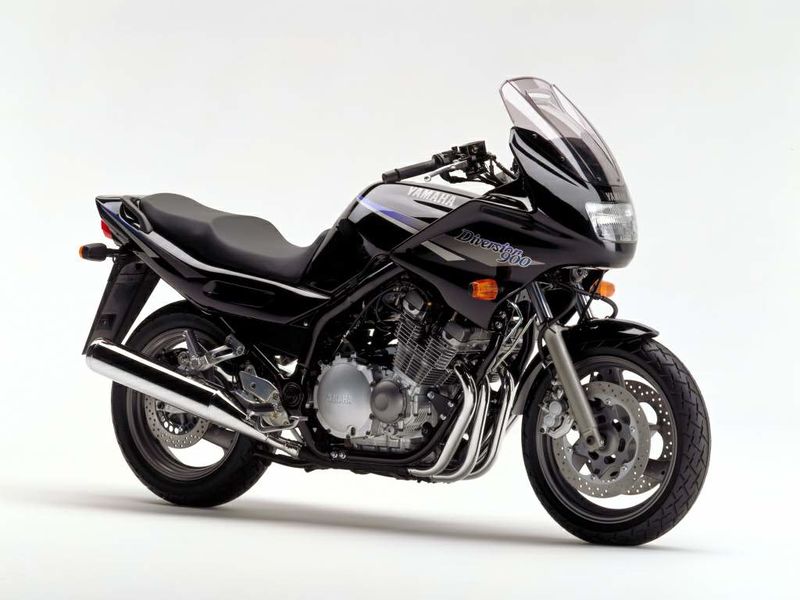 Файл:Yamaha XJ900 Diverson 95.jpg